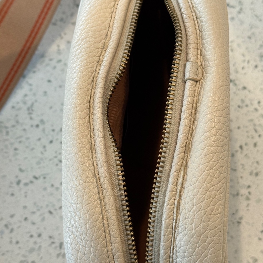 Coach camera bag - Picture 5 of 5